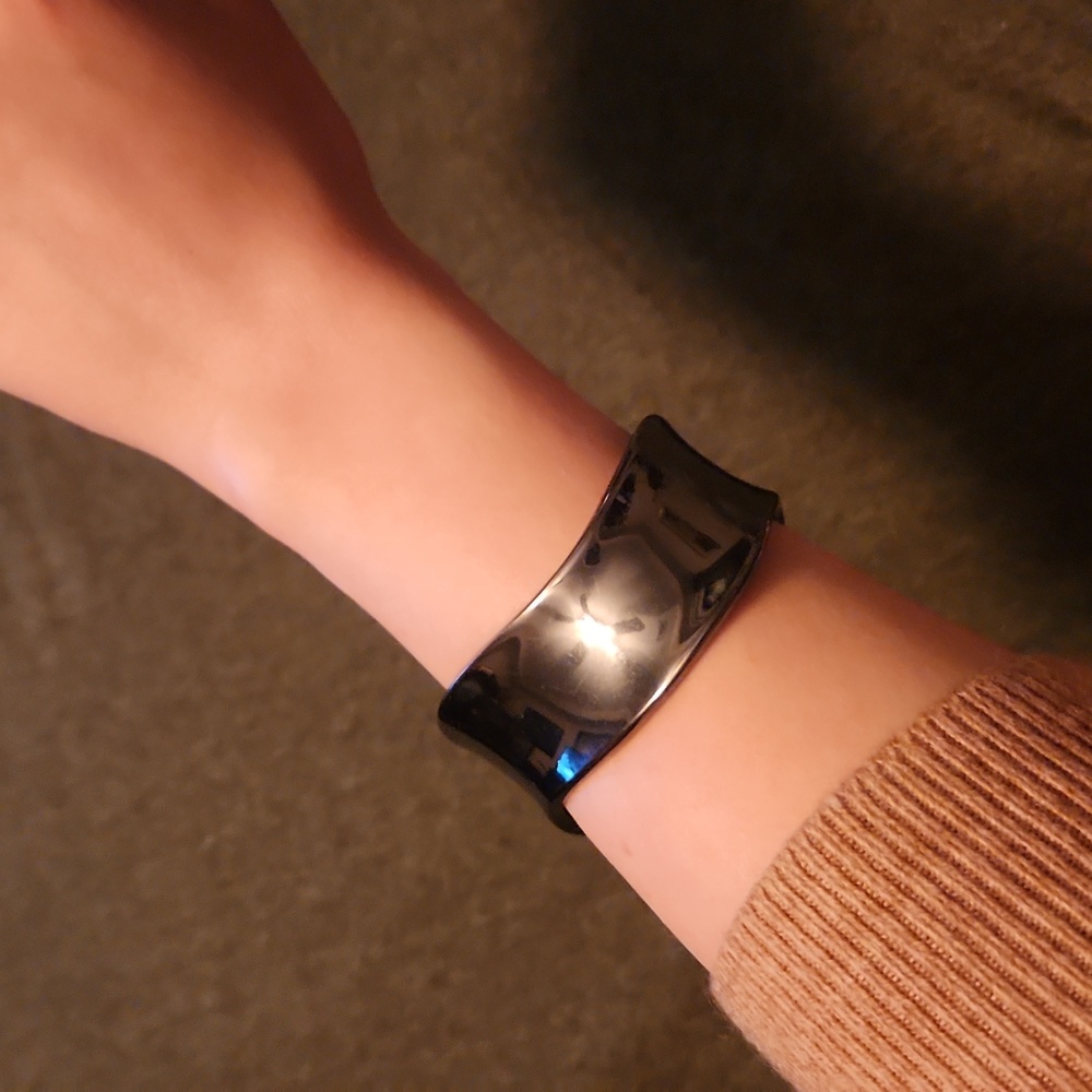 🍭 Gunmetal Bracelet